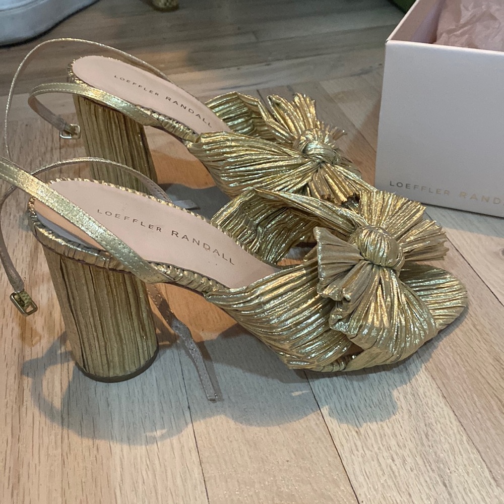 Loeffler Randall Camellia Knotted Gold Sandals Size 6